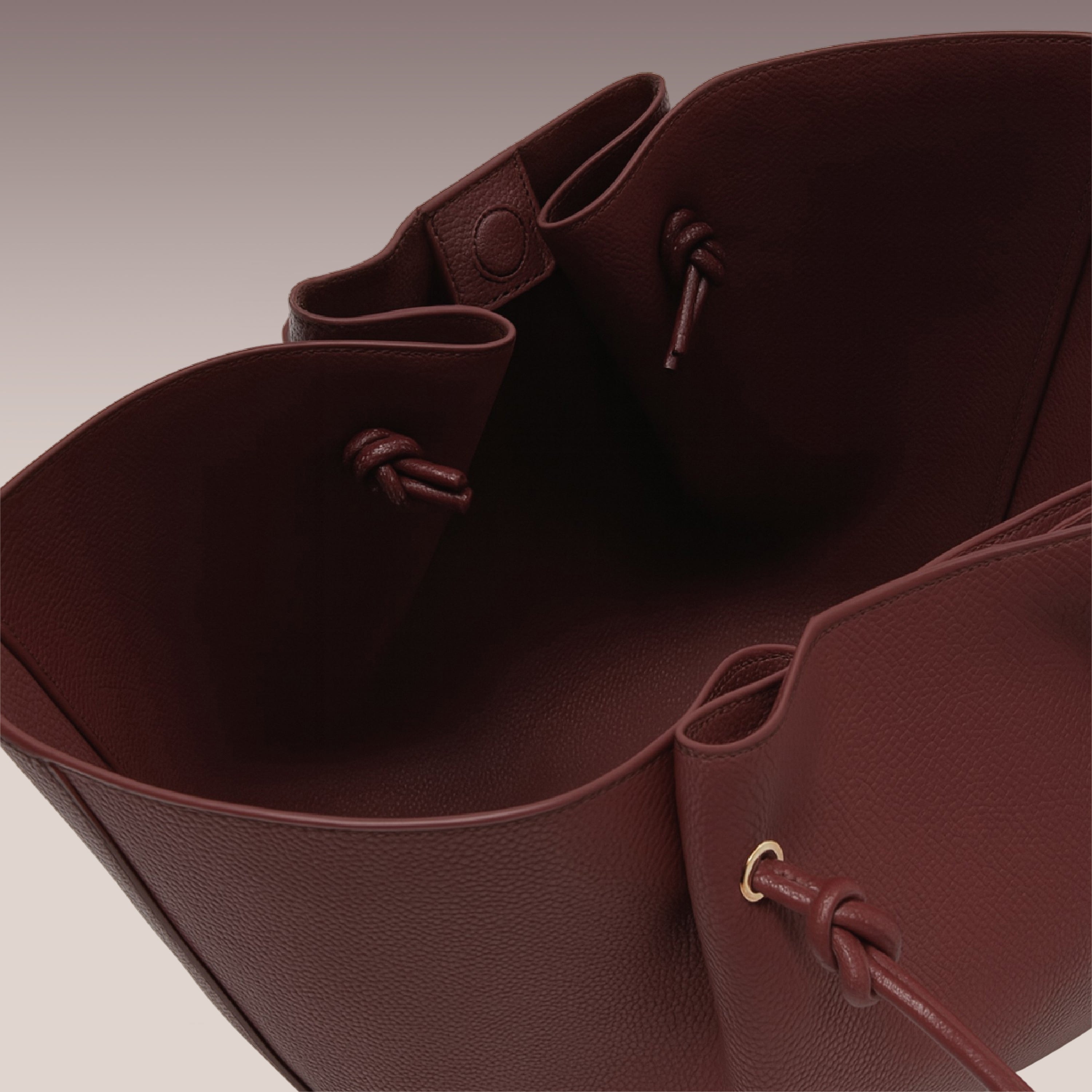 Knot Tote - Maroon