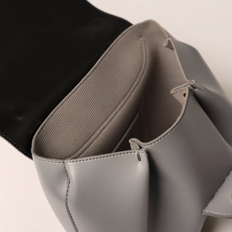 Moon Shoulder - Grey